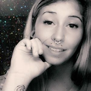 Meet your Posher, Ashleigh